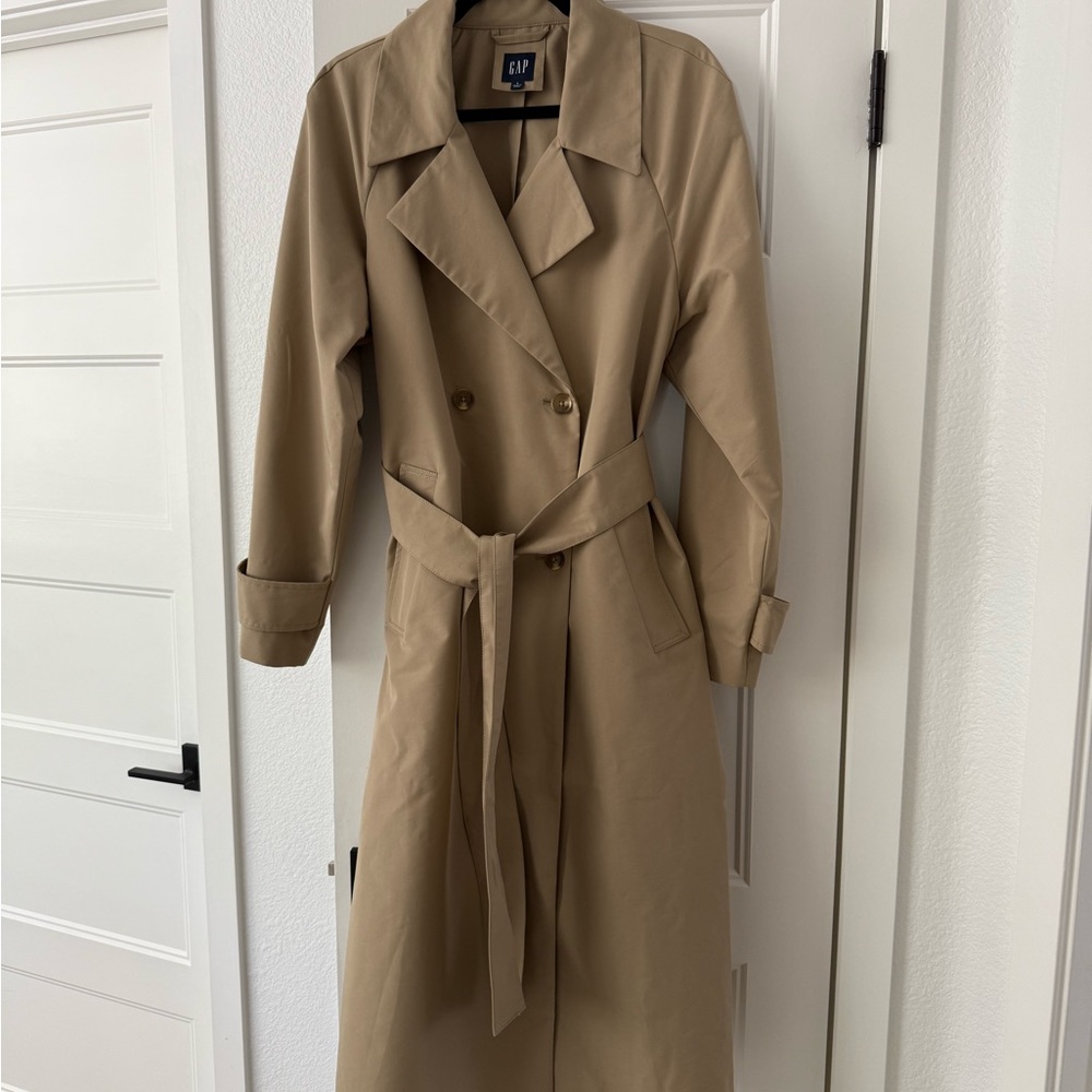 GAP Tan Trench Coat Classic Design